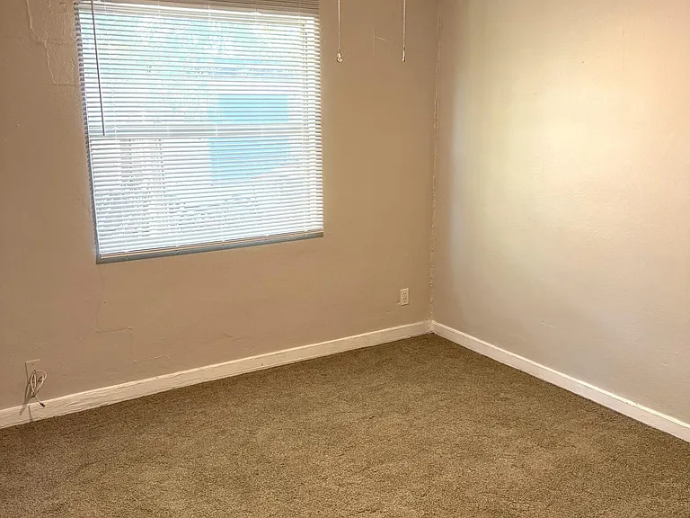 5616 Atlee Ave — Photo 6