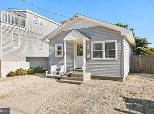 237 W 7th St, Ship Bottom, NJ 08008