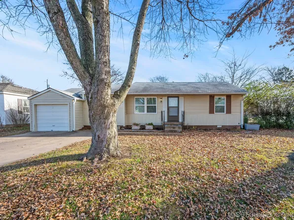 519 S Liberty Ave, Okmulgee, OK 74447
