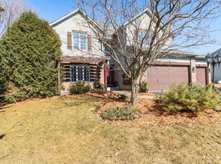 17584 Wexford Dr, Eden Prairie, MN 55347