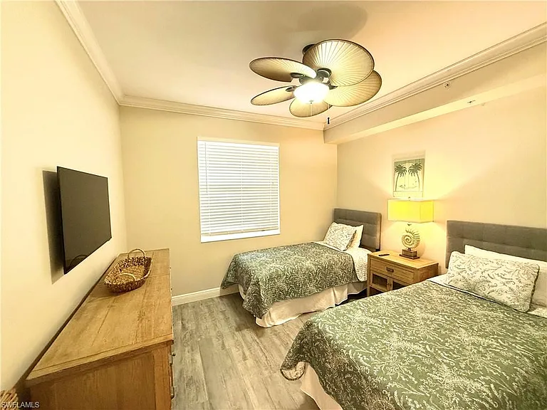410 Flagship Dr #305 — Photo 12