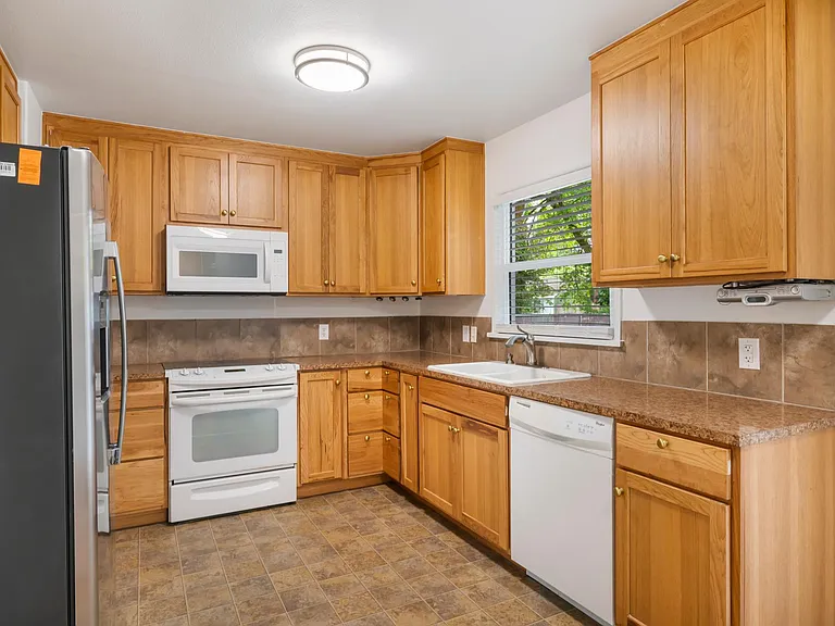 9006 Highland Ave SW — Photo 25