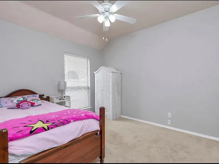 7817 Orland Park Cir — Photo 21