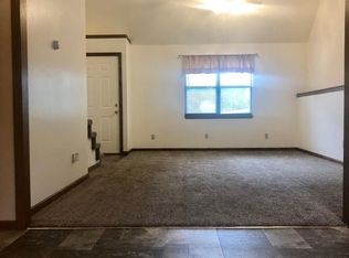 3 Herner Dr, Country Club, MO 64505