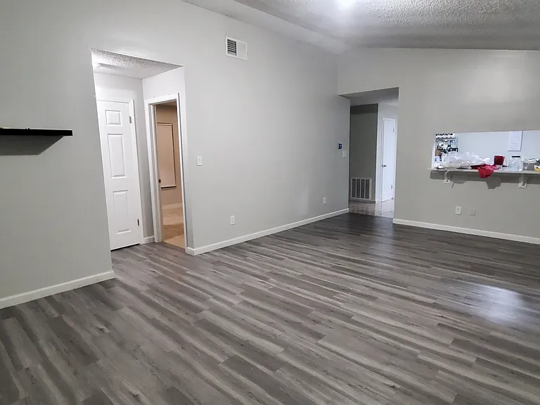 2112 Spice Ave — Photo 5