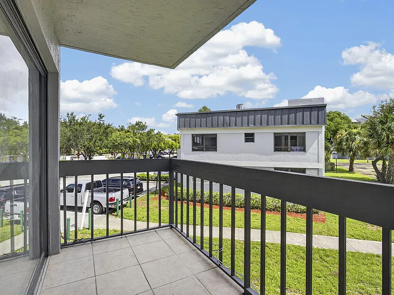 1900 N Congress Ave #201 — Photo 1