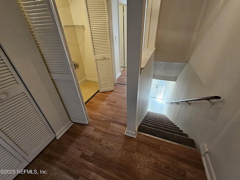 1307 River Hills Cir E #16 — Photo 11