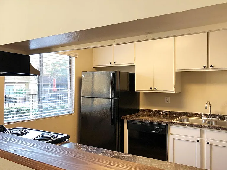 East Orange Village Apartments — Photo 60