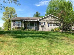 104 Crestview Rd, Russell, KY 41169