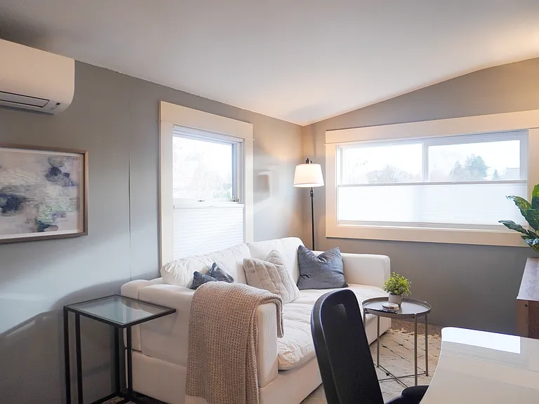 1606 NE 49th Ave #B — Photo 4
