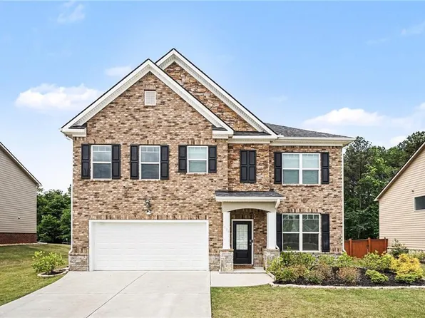 639 Blue Juniper Cir, Loganville, GA 30052