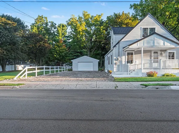 32 Liberty St, Coldwater, MI 49036
