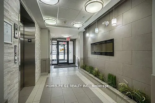 1045 Nadalin Hts #106 — Photo 3