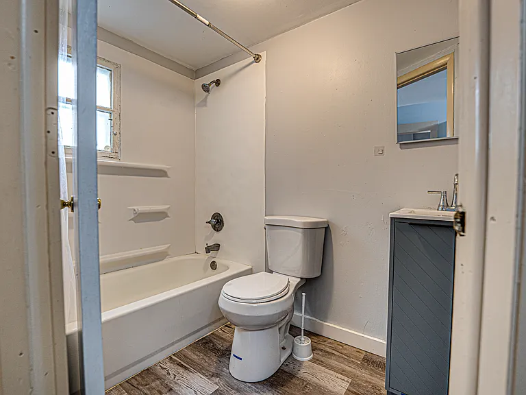 457 Talma St #2 — Photo 12