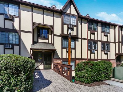 50 Aiken Street APT 225, Norwalk, CT, 06851