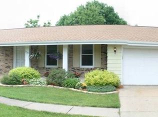 939 Morningside Dr, Janesville, WI 53546