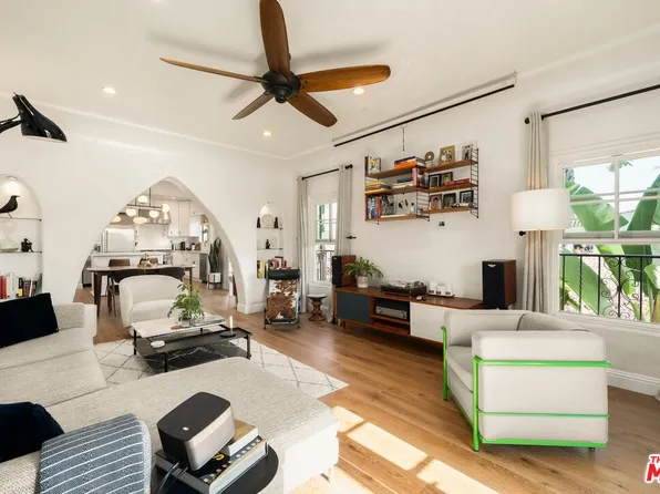 500 N Genesee Ave #1/2, Los Angeles, CA 90036