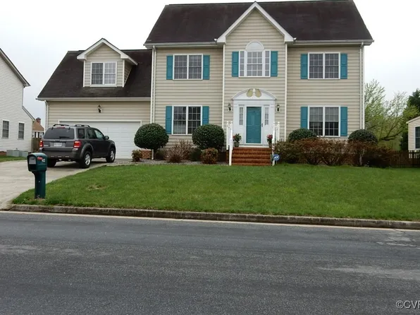 204 Honeycreek Ct, Colonial Heights, VA 23834