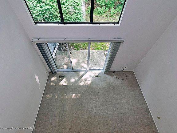 5th image of 3663 E Meadows Ct