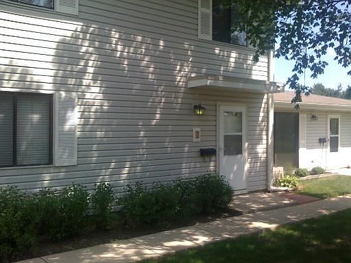 1st image of 921 Shattuck Ln #0