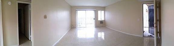 Living Room - Panoramic