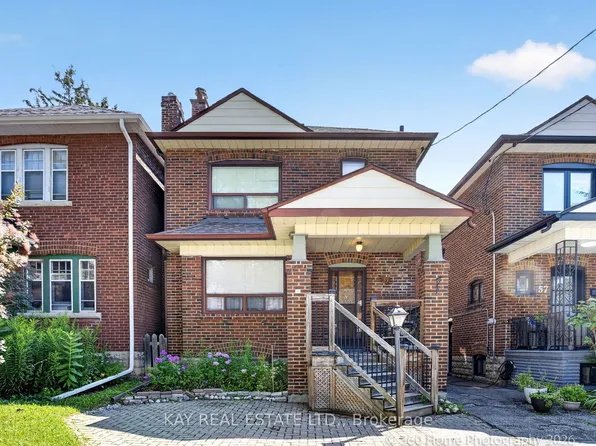59 Cherrywood Ave, Toronto, ON M6C 2X4