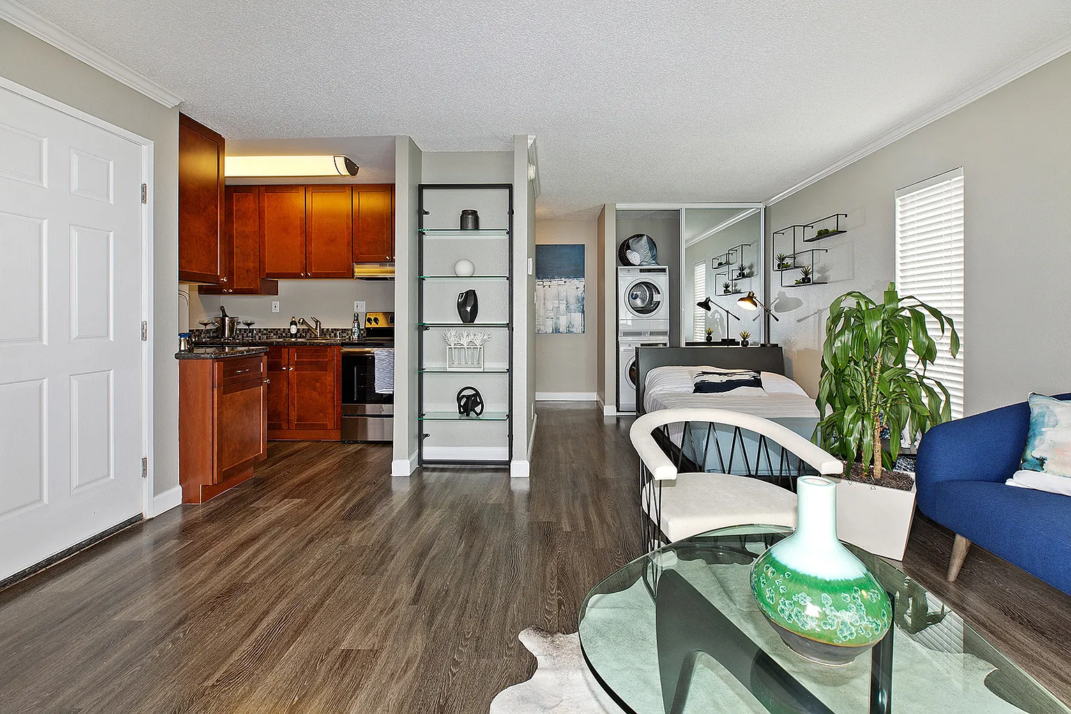 100 Esplanade Ave #9 photo 1