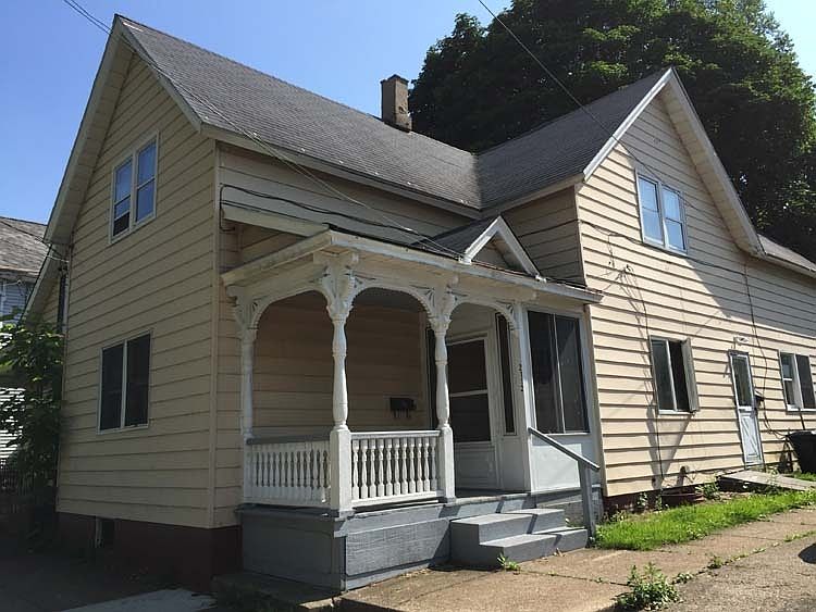 1st image of 2112 Liberty St APT 2