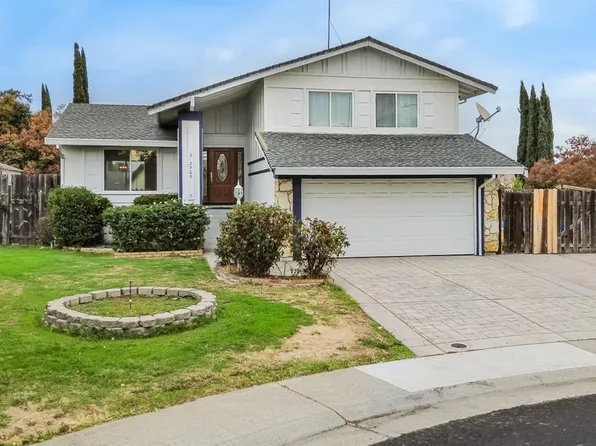 7709 Malory Ct, Sacramento, CA 95828