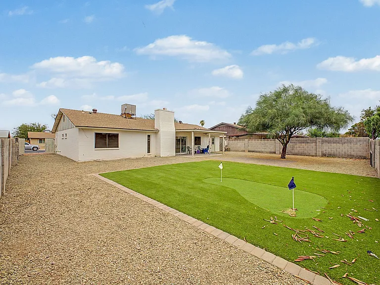 5439 W Becker Ln — Photo 20