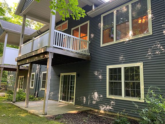 3rd image of 8150 Bay Arbor Dr