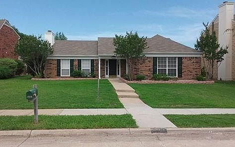 1st image of 1325 Saddleback Ln
