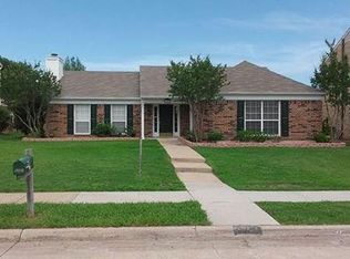 1325 Saddleback Ln, Lewisville, TX 75067