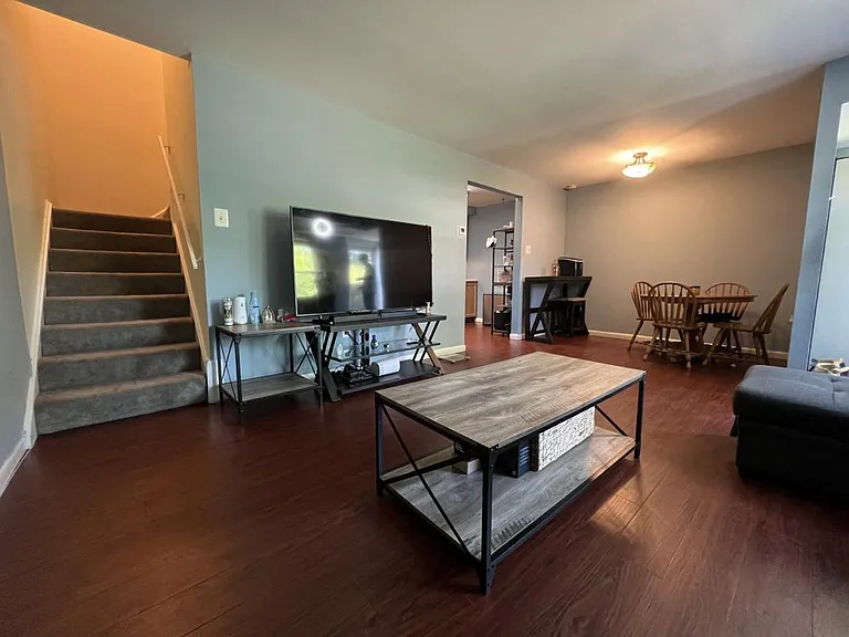 9220 Bridle Path Ln #K — Photo 8