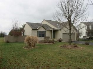 6409 Fountainview Ct, Grove City, OH