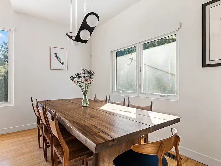 3795 Fredonia Dr — Photo 14