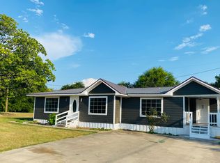 308 Grady St, Mount Vernon, TX 75457