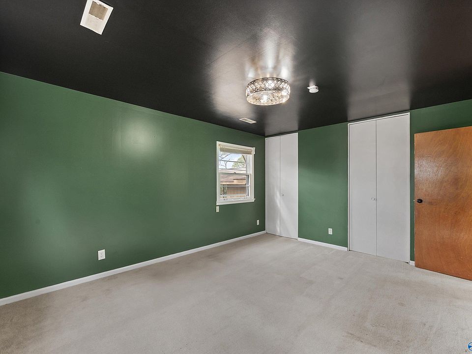 13th image of this home