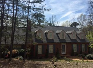 5383 Silver Fox Rd, Roanoke, VA 24018