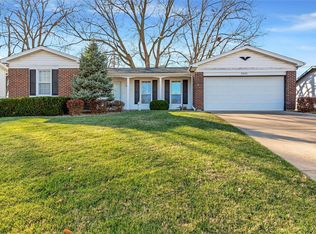 2901 Yale Blvd, Saint Charles, MO 63301