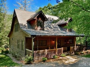 48 Highland Bog Ct, Sapphire, NC 28774