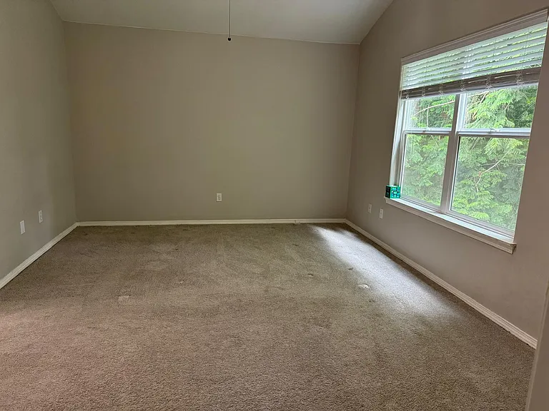 19762 SW Ashcroft Ln — Photo 11