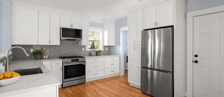 16-18 Walnut St #1 — Photo 7