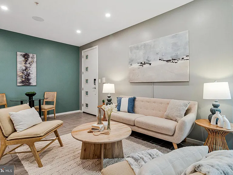 756 Park Rd NW #2 — Photo 4