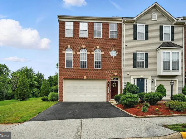 25399 Peaceful Ter, Aldie, VA 20105