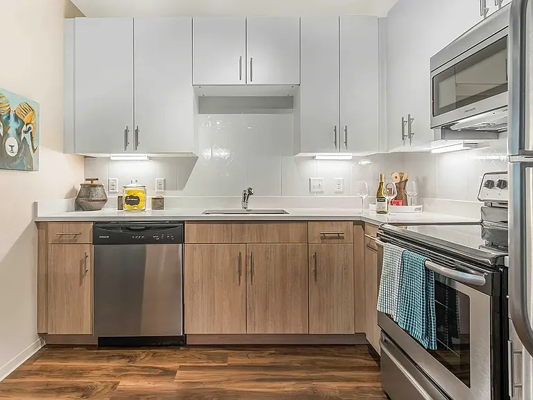 302 S College Ave #214 — Photo 8