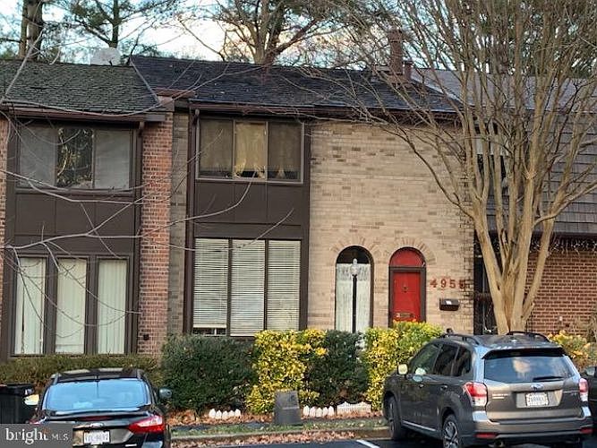 1st image of 4955 Oriskany Dr