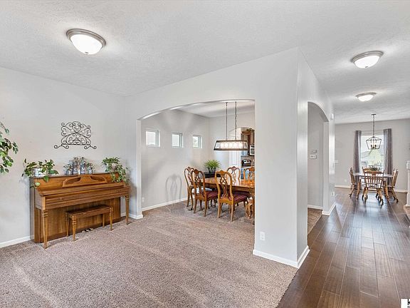 5th image of 17016 Greenfield St