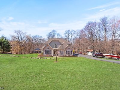 5 Stonehedge Ln, Andover, NJ, 07821