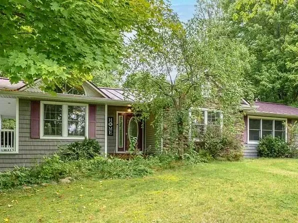 24788 38th Ave, Mattawan, MI 49071